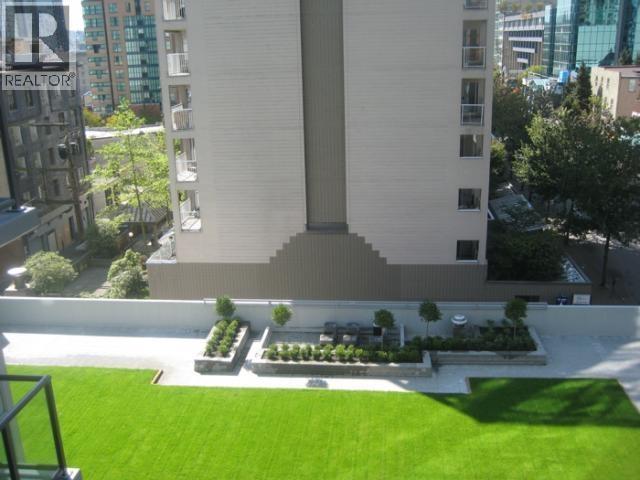 607 1212 Howe Street, Vancouver, BC - Outdoor