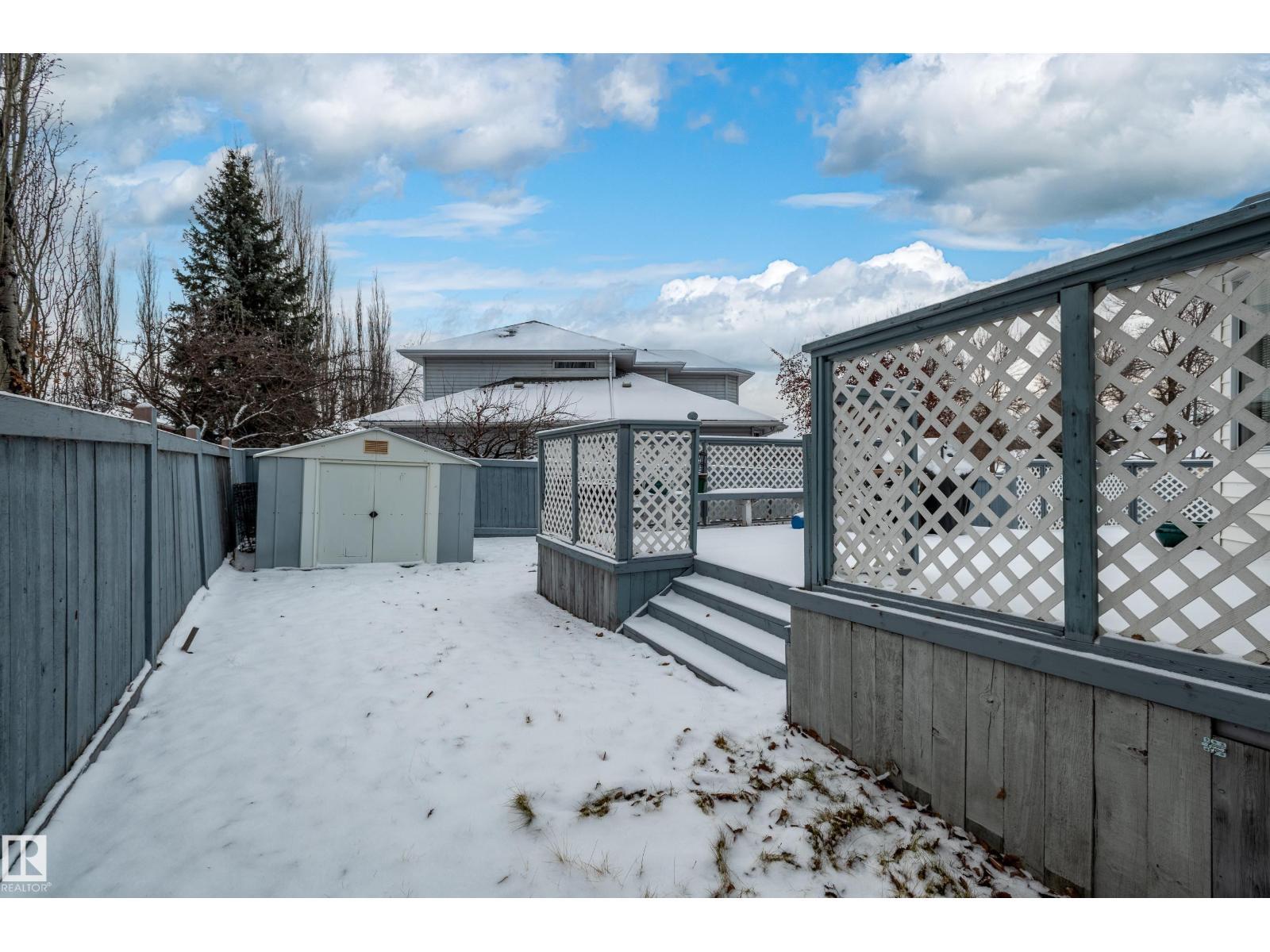 31 Harwood Dr, St. Albert, AB - Outdoor