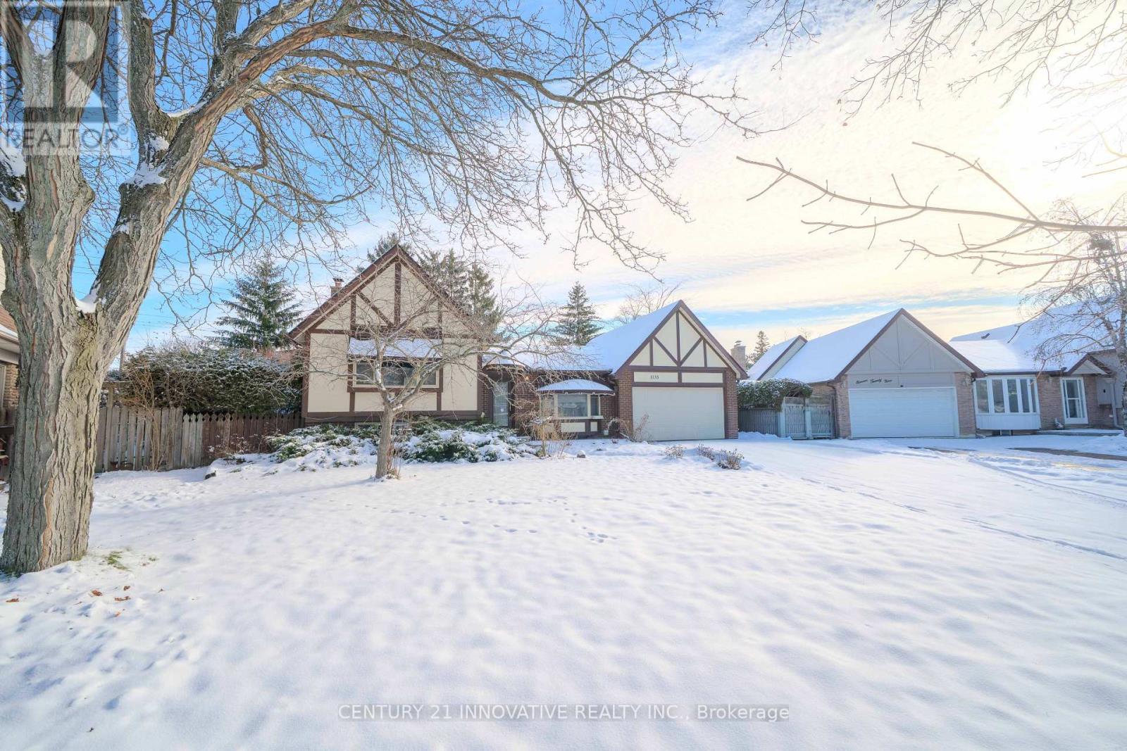 1135 Lobelia Court, Oshawa, ON - Outdoor With Facade