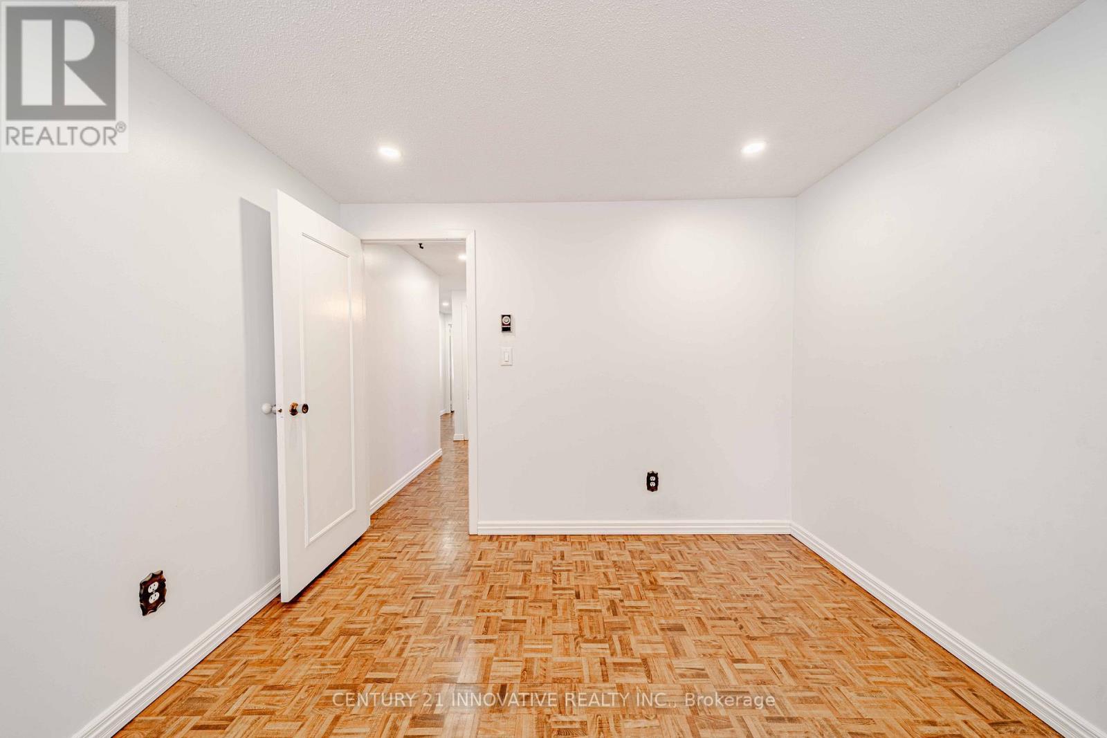 1135 Lobelia Court, Oshawa, ON - Indoor Photo Showing Other Room