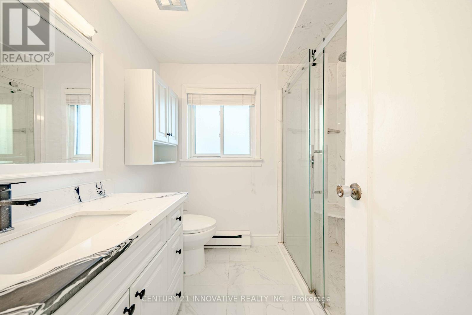 1135 Lobelia Court, Oshawa, ON - Indoor Photo Showing Bathroom
