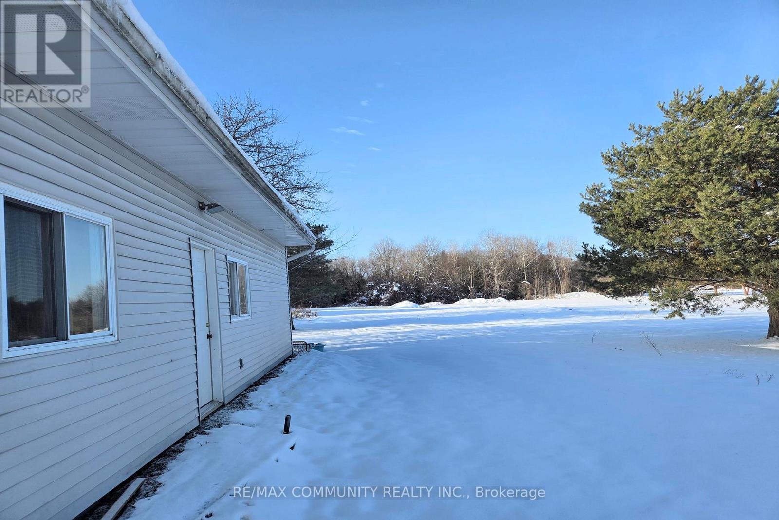 11490 Simcoe Street, Scugog, ON - Outdoor