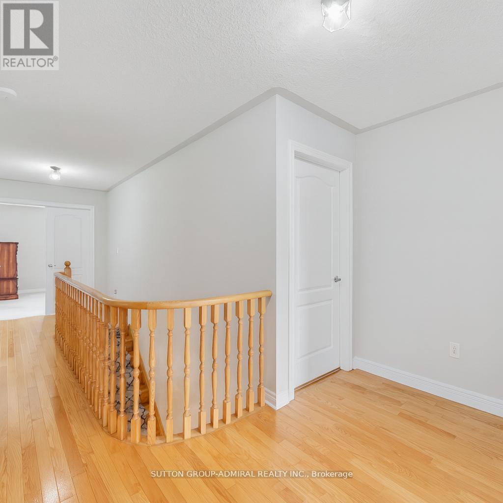 192 Chayna Crescent, Vaughan, ON - Indoor Photo Showing Other Room