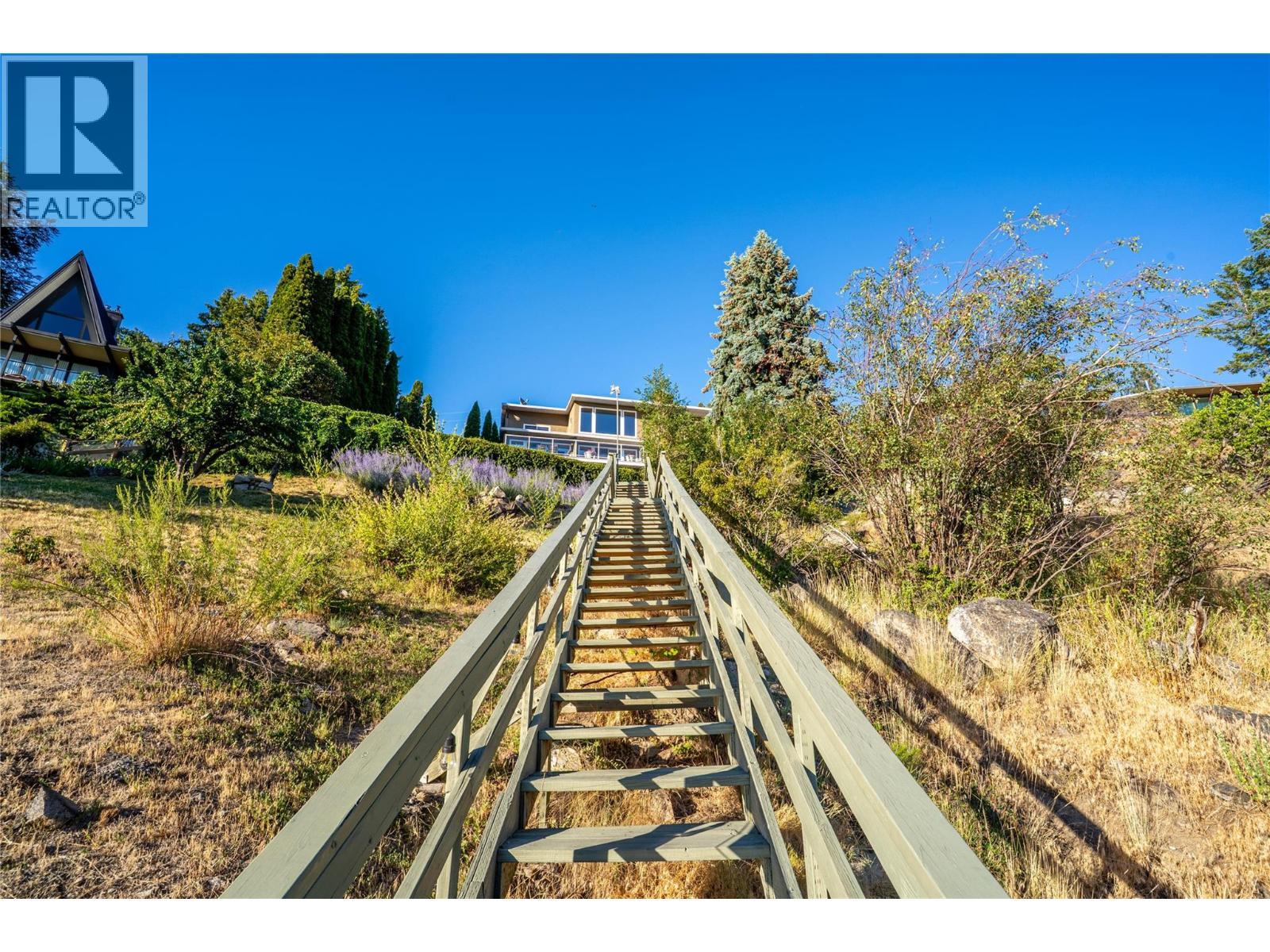 1988 Dewdney Road, Kelowna, BC - Outdoor