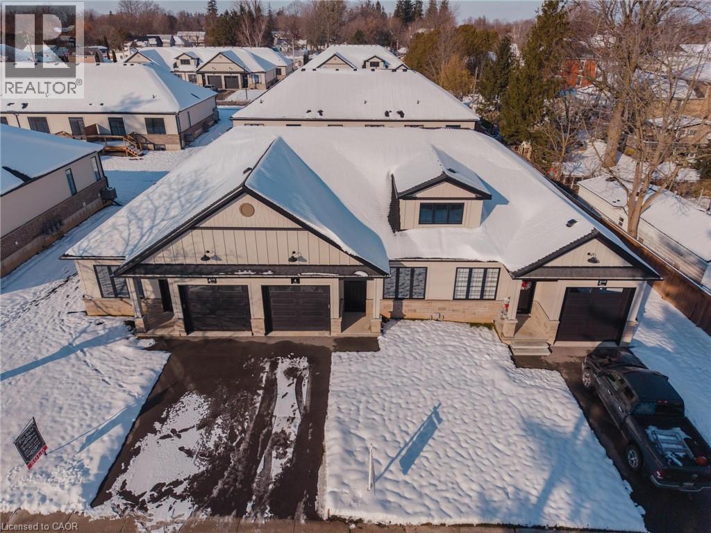 Snowy aerial view with a residential view - 4 Elgin Street W, Norwich, ON - Outdoor
