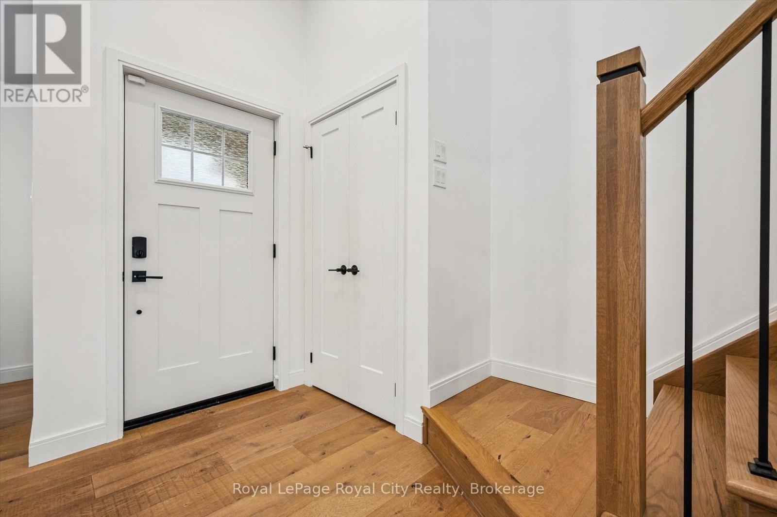 4 Gryphon Place, Guelph (Kortright West), ON - Indoor Photo Showing Other Room