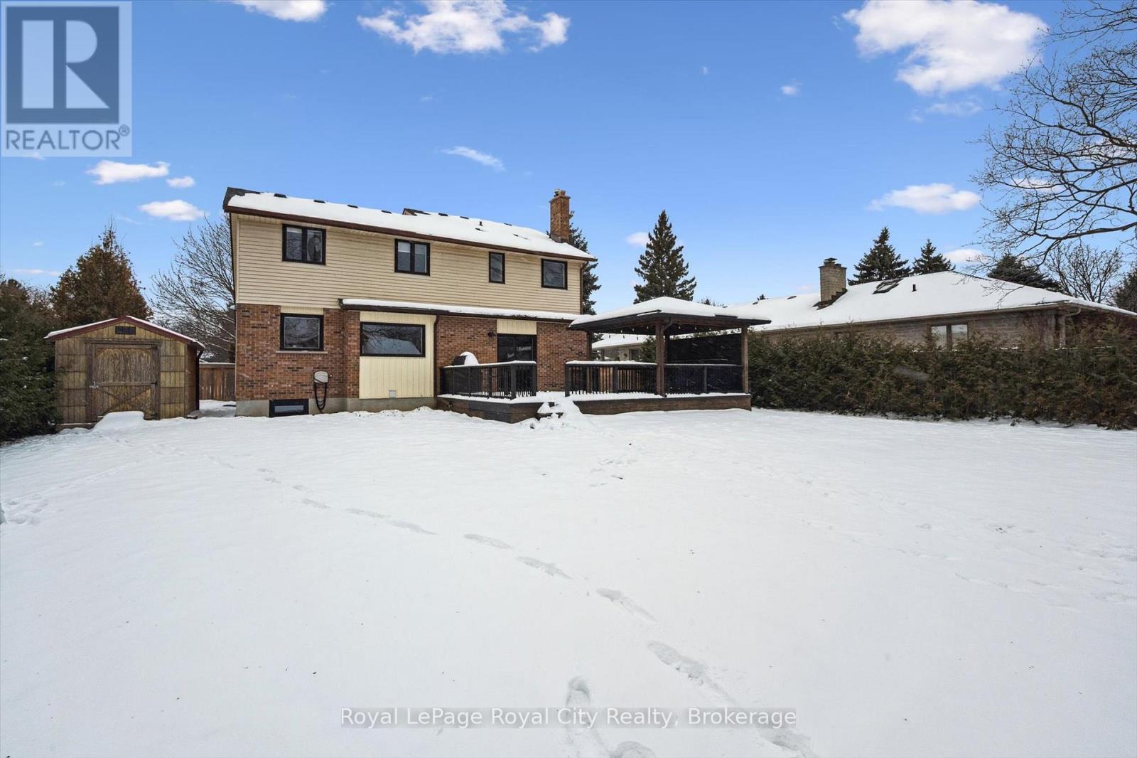 4 Gryphon Place, Guelph (Kortright West), ON - Outdoor