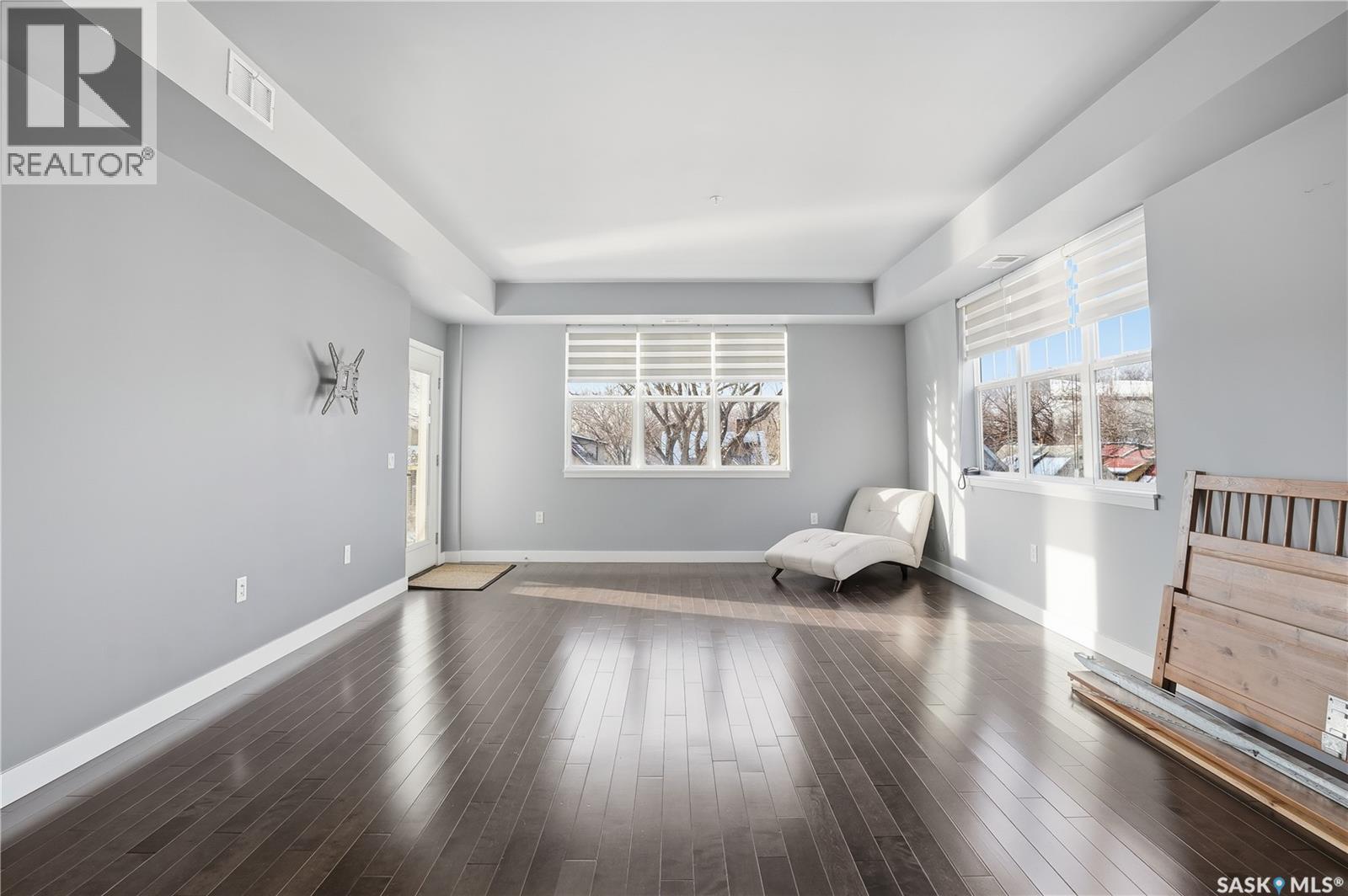 305 2255 Angus Street, Regina, SK - Indoor