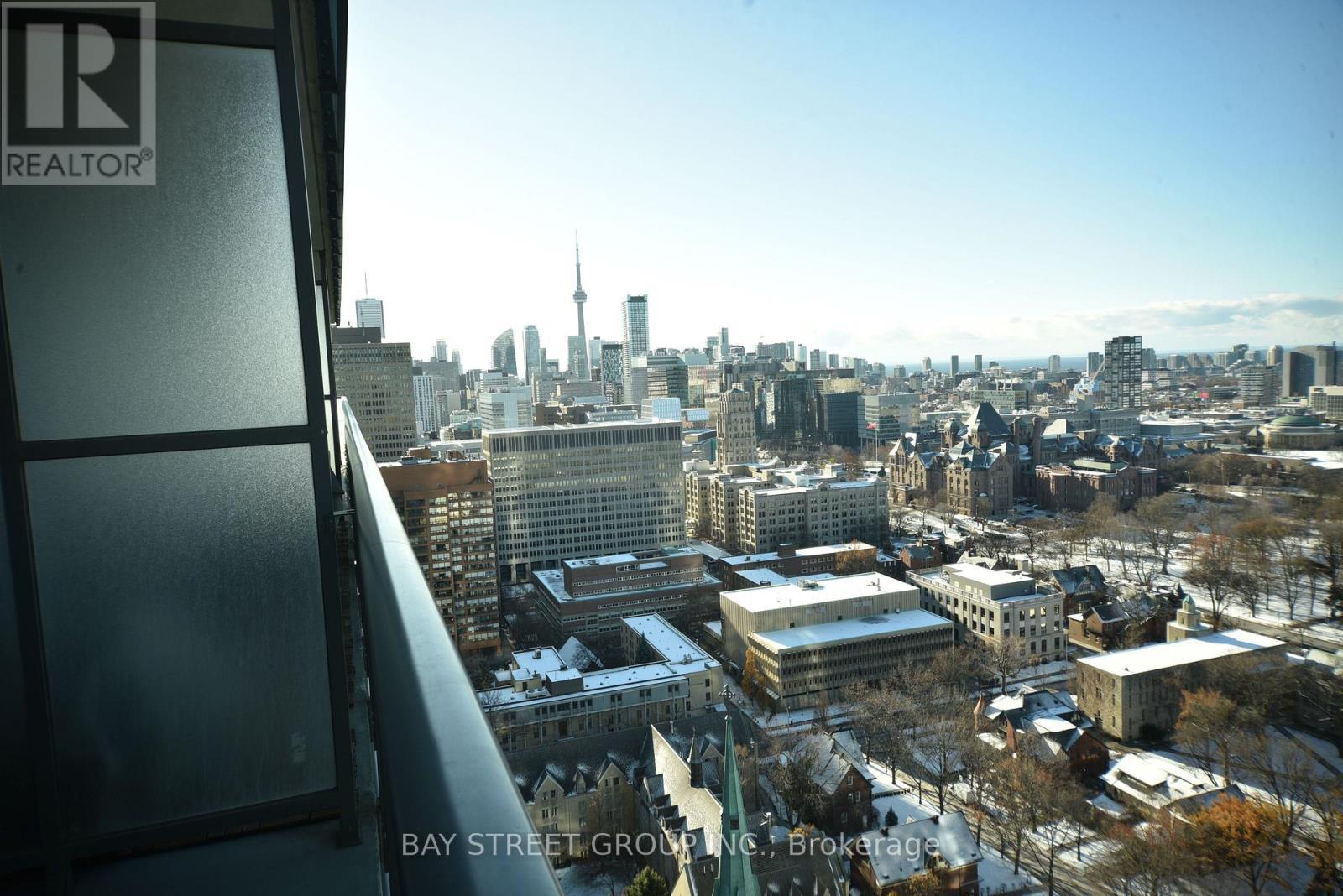 2607 - 1080 Bay St. Avenue W, Toronto, ON - Outdoor With View