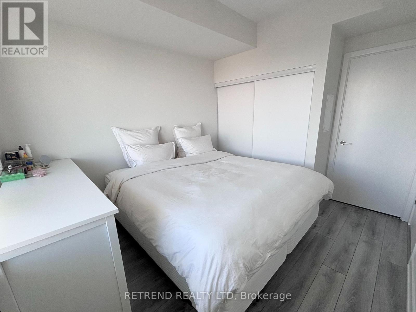 2101 - 15 Ellerslie Avenue, Toronto, ON - Indoor Photo Showing Bedroom