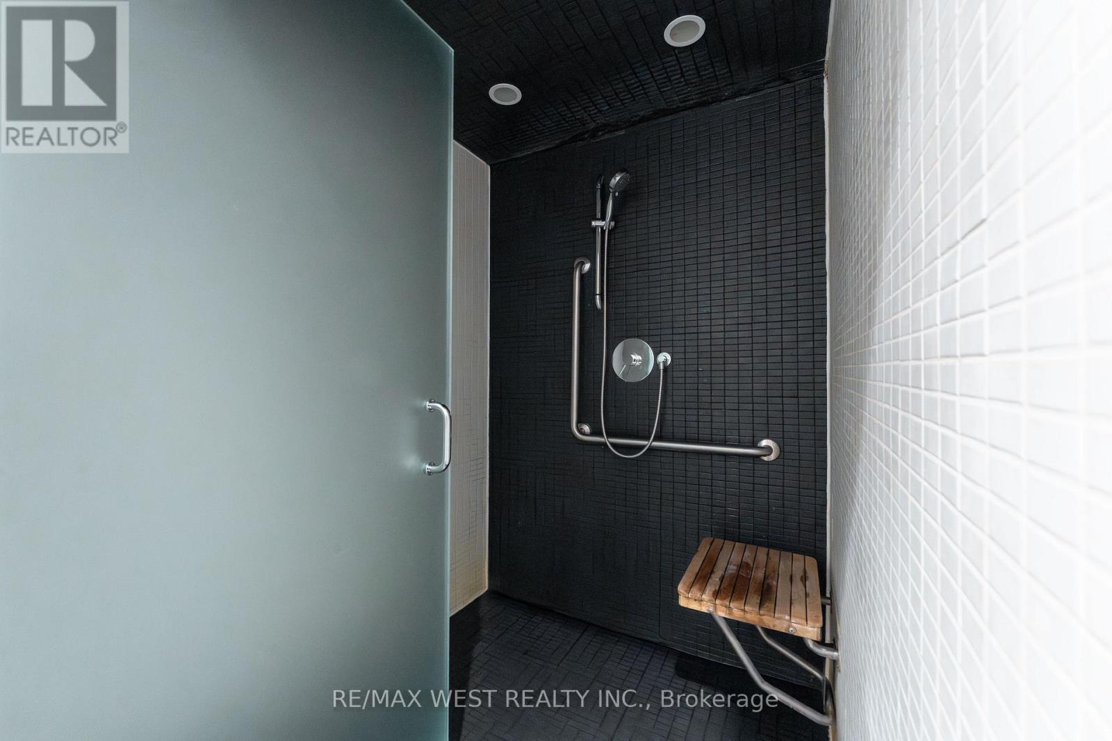 2605 - 170 Fort York Boulevard, Toronto, ON -