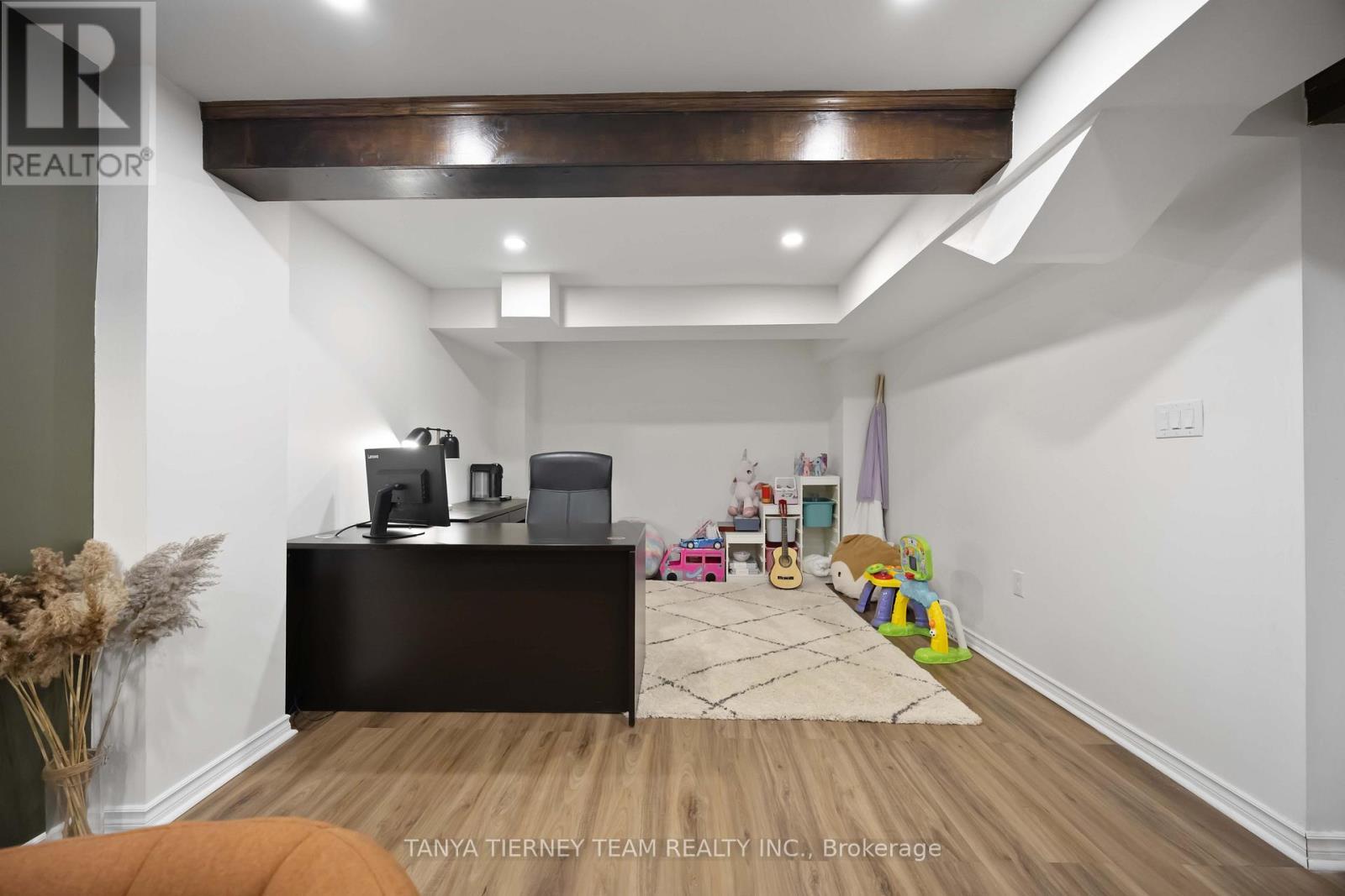 67 Florence Drive, Whitby, ON - Indoor Photo Showing Other Room