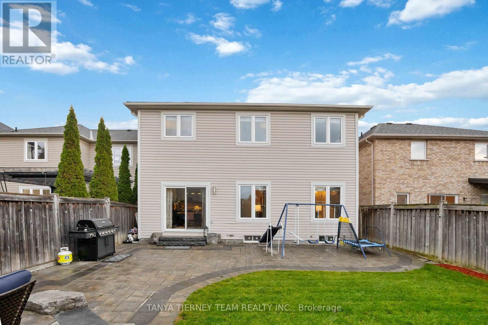 67 Florence Drive, Whitby, ON - Outdoor With Deck Patio Veranda With Exterior