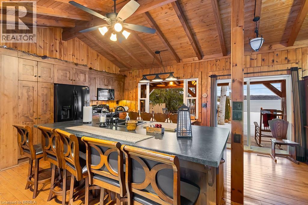 111 Wilson Drive, Georgian Bluffs, ON - Indoor