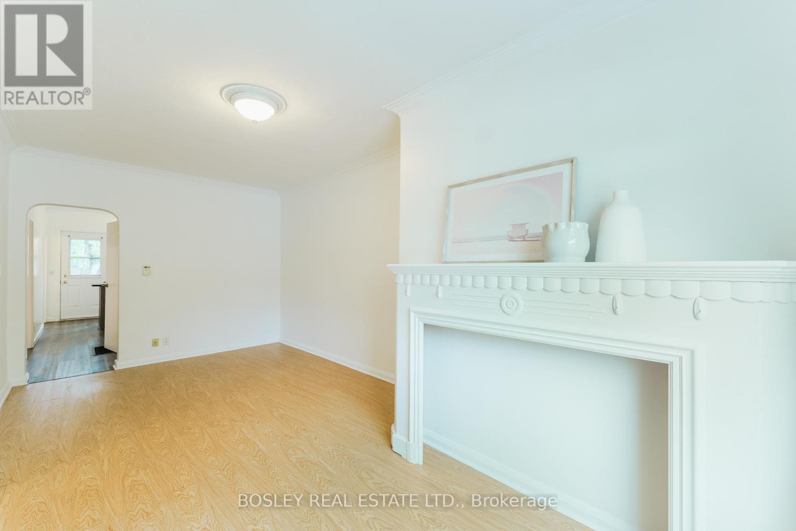 203 Virginia Avenue, Toronto, ON - Indoor Photo Showing Other Room