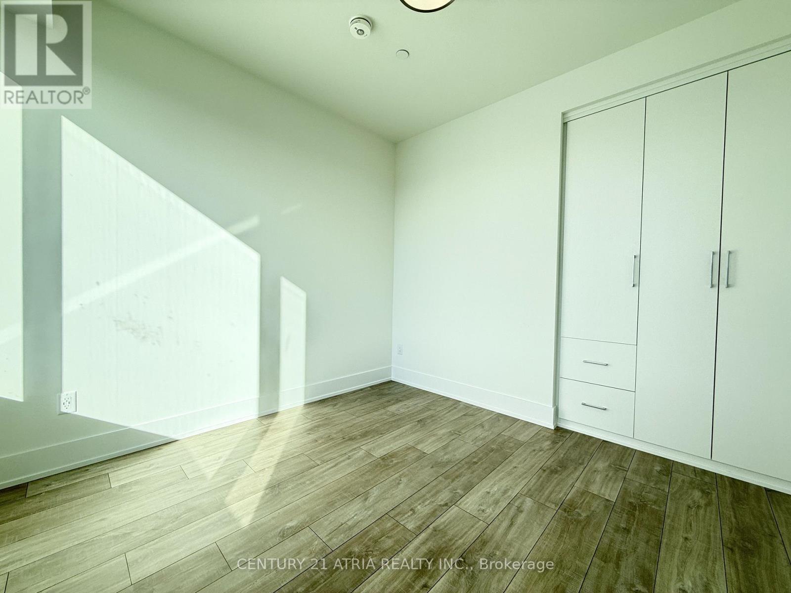 718 - 259 The Kingsway, Toronto, ON - Indoor Photo Showing Other Room