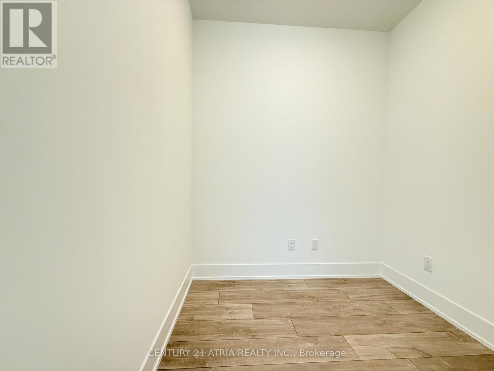 718 - 259 The Kingsway, Toronto, ON - Indoor Photo Showing Other Room