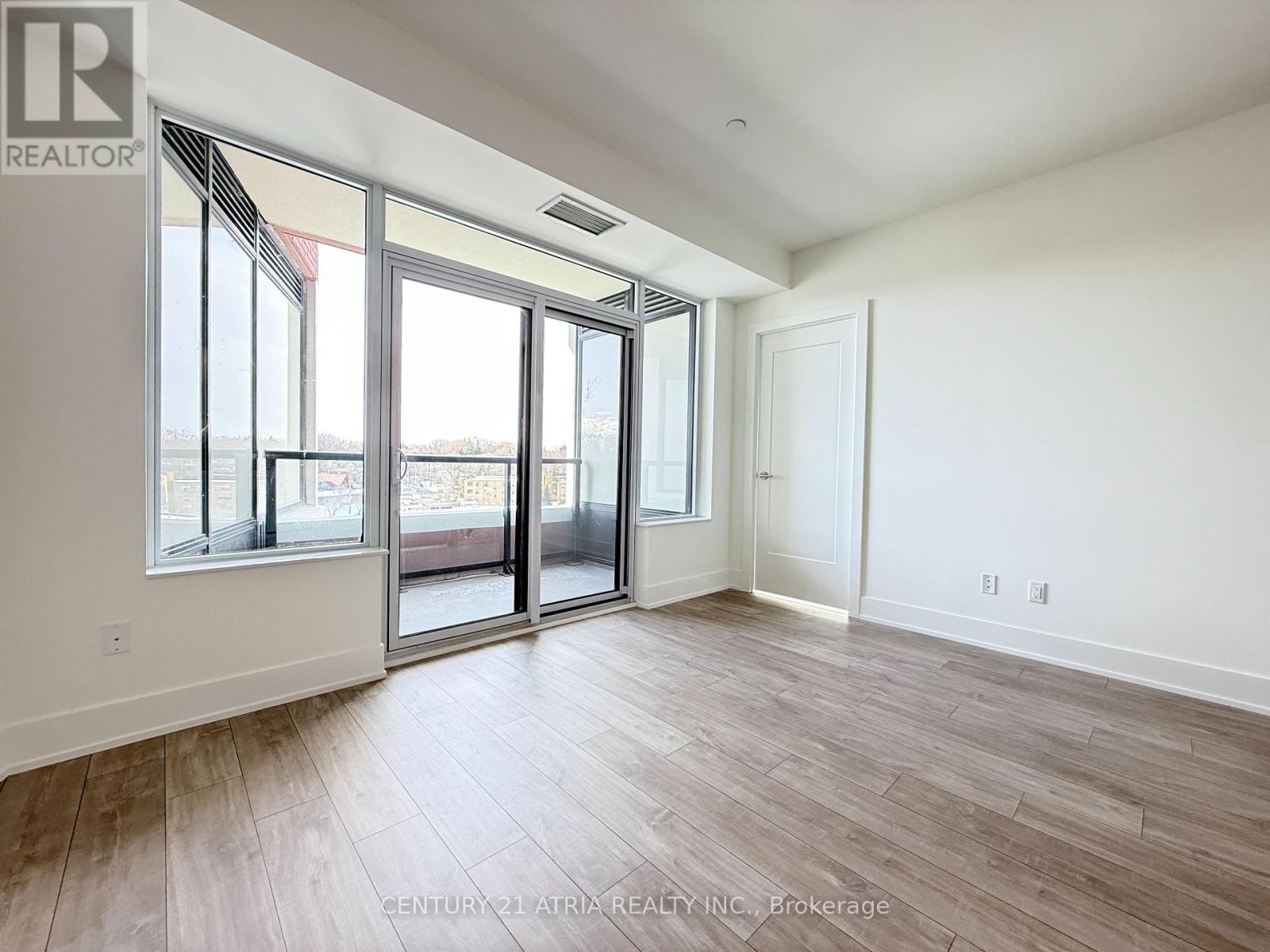 718 - 259 The Kingsway, Toronto, ON - Indoor Photo Showing Other Room