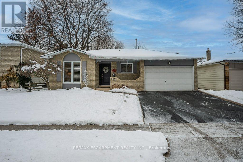 112 Thomas Street, Cambridge, ON - Outdoor With Facade