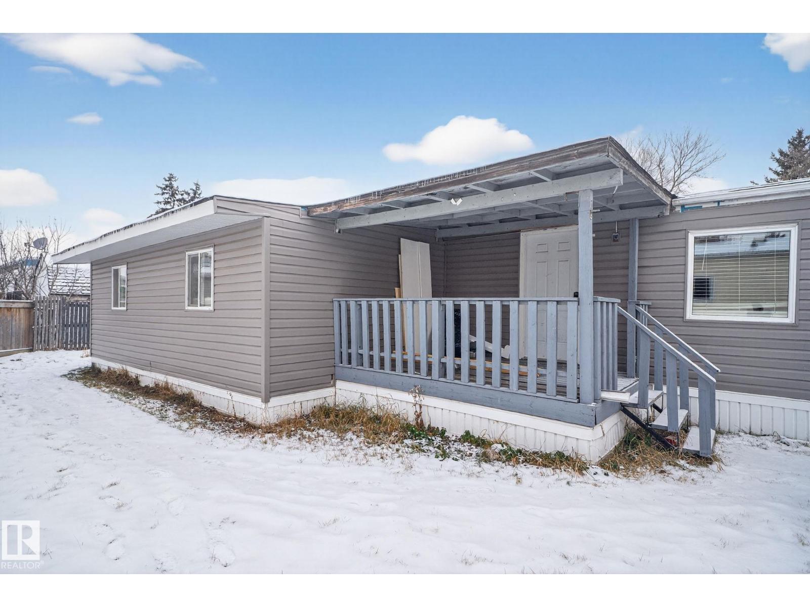 543 Evergreen St Nw, Edmonton, AB - Outdoor With Exterior