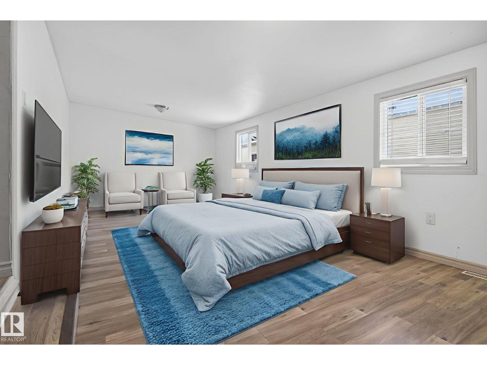 543 Evergreen St Nw, Edmonton, AB - Indoor Photo Showing Bedroom