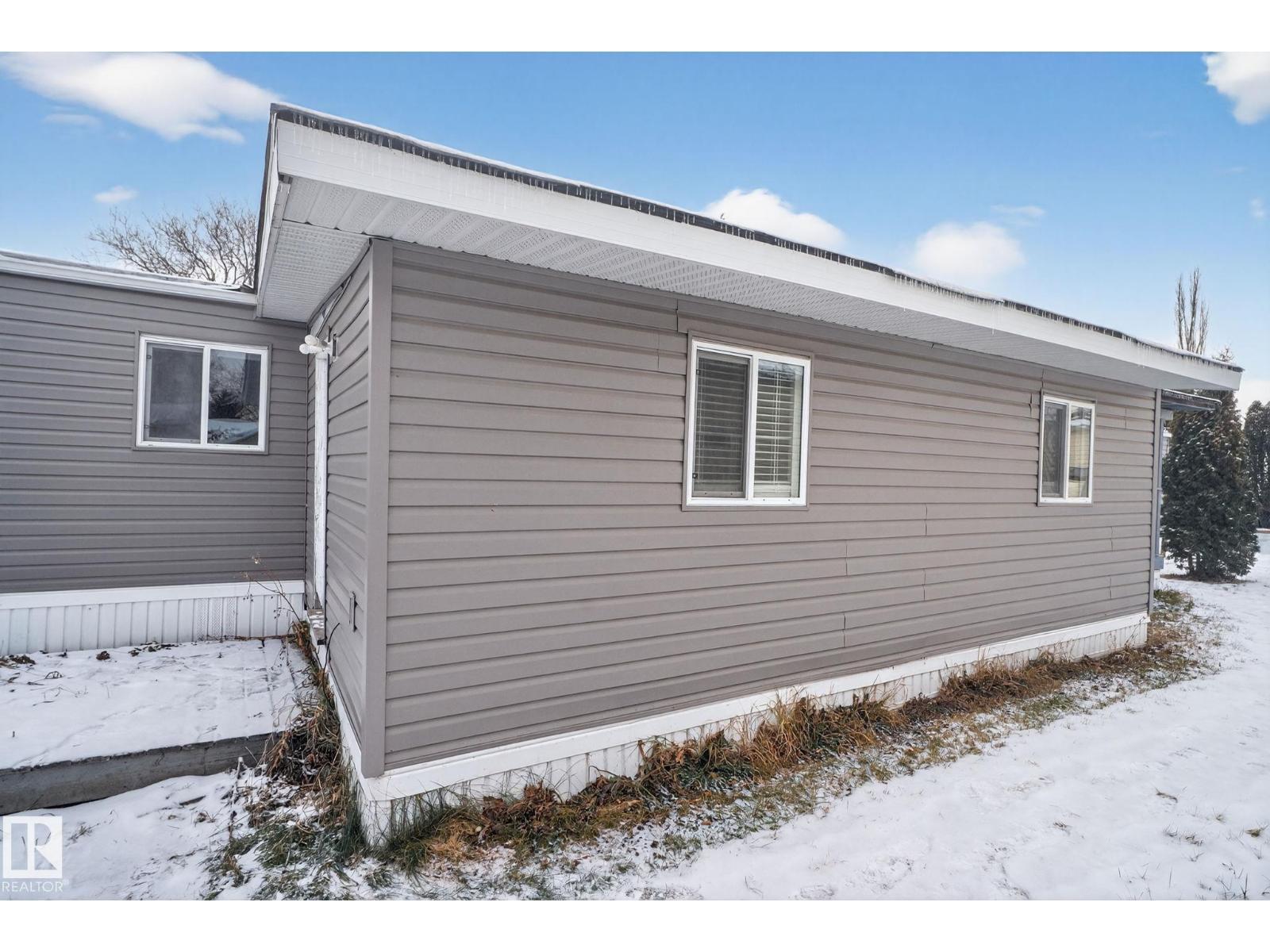 543 Evergreen St Nw, Edmonton, AB - Outdoor With Exterior