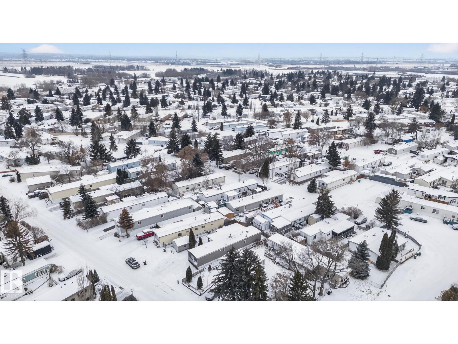 543 Evergreen St Nw, Edmonton, AB - Outdoor With View