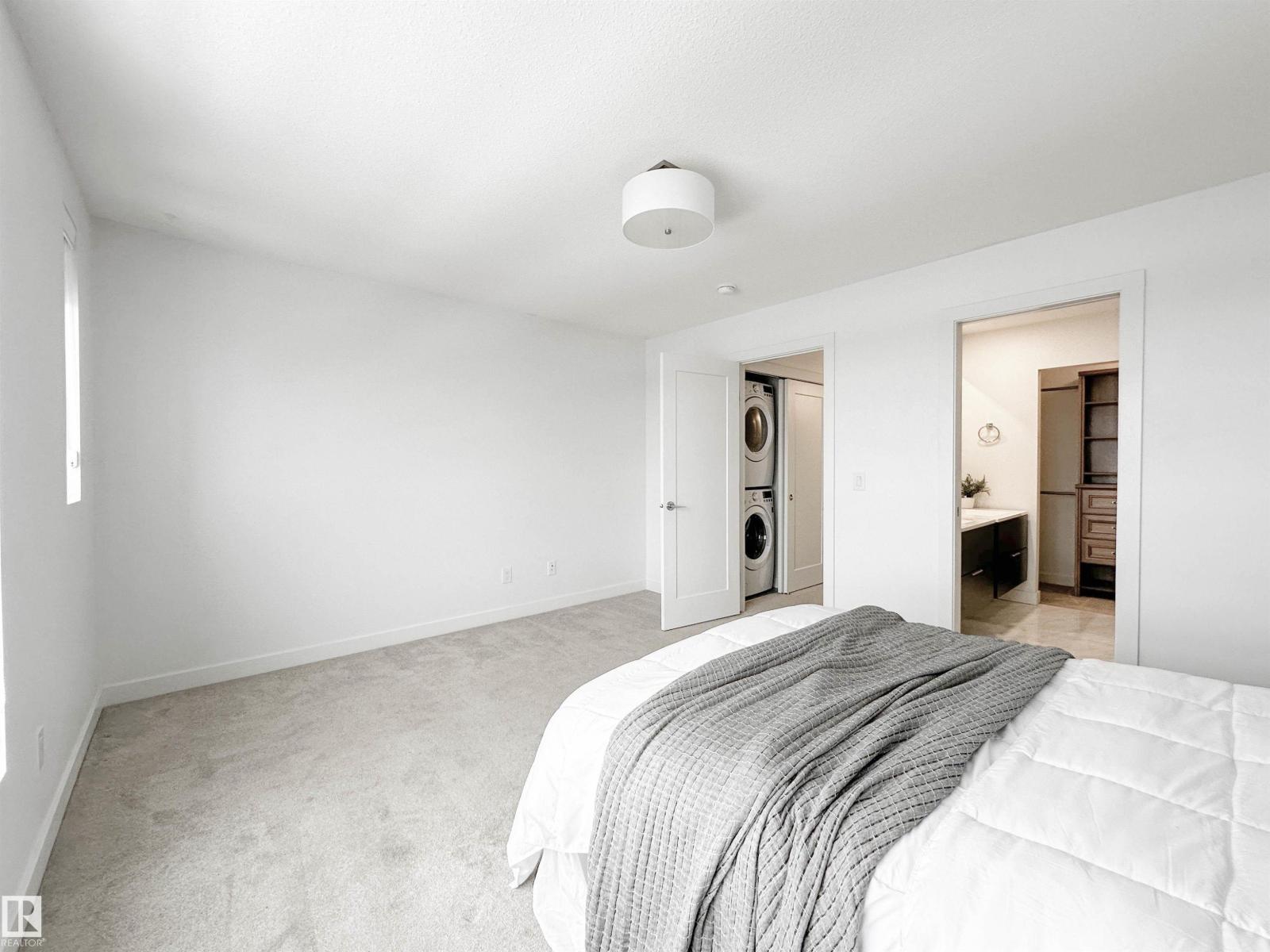 #14 100 Jensen Bv, St. Albert, AB - Indoor Photo Showing Bedroom
