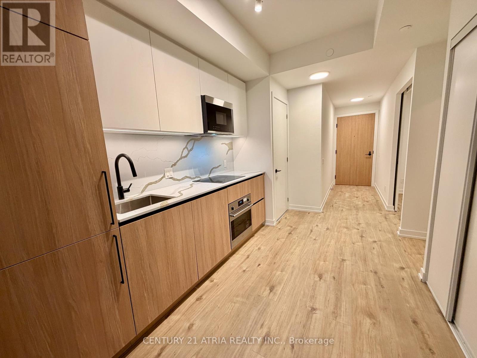 1306 - 35 Parliament Street, Toronto, ON - Indoor Photo Showing Kitchen