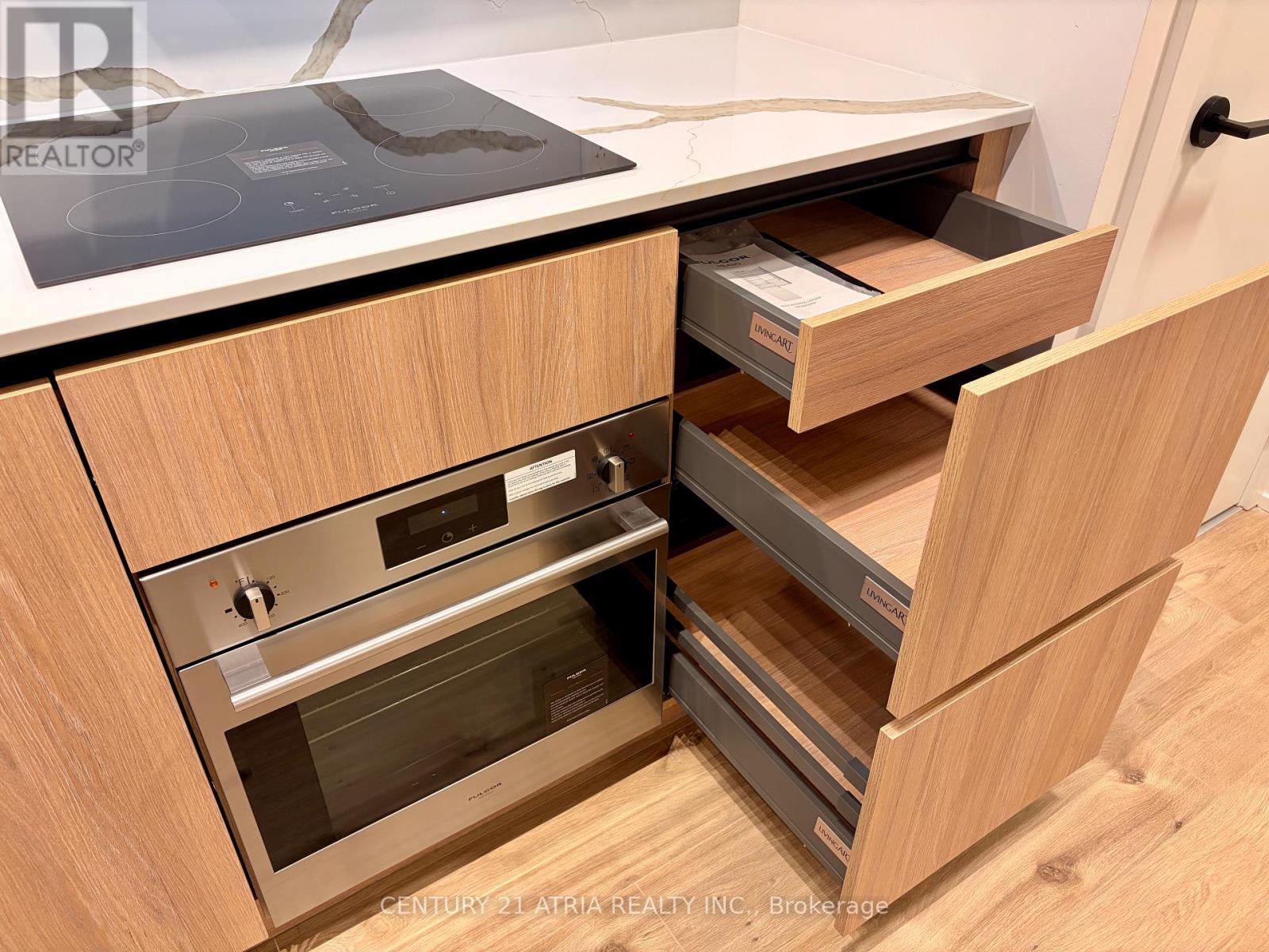 1306 - 35 Parliament Street, Toronto, ON - Indoor