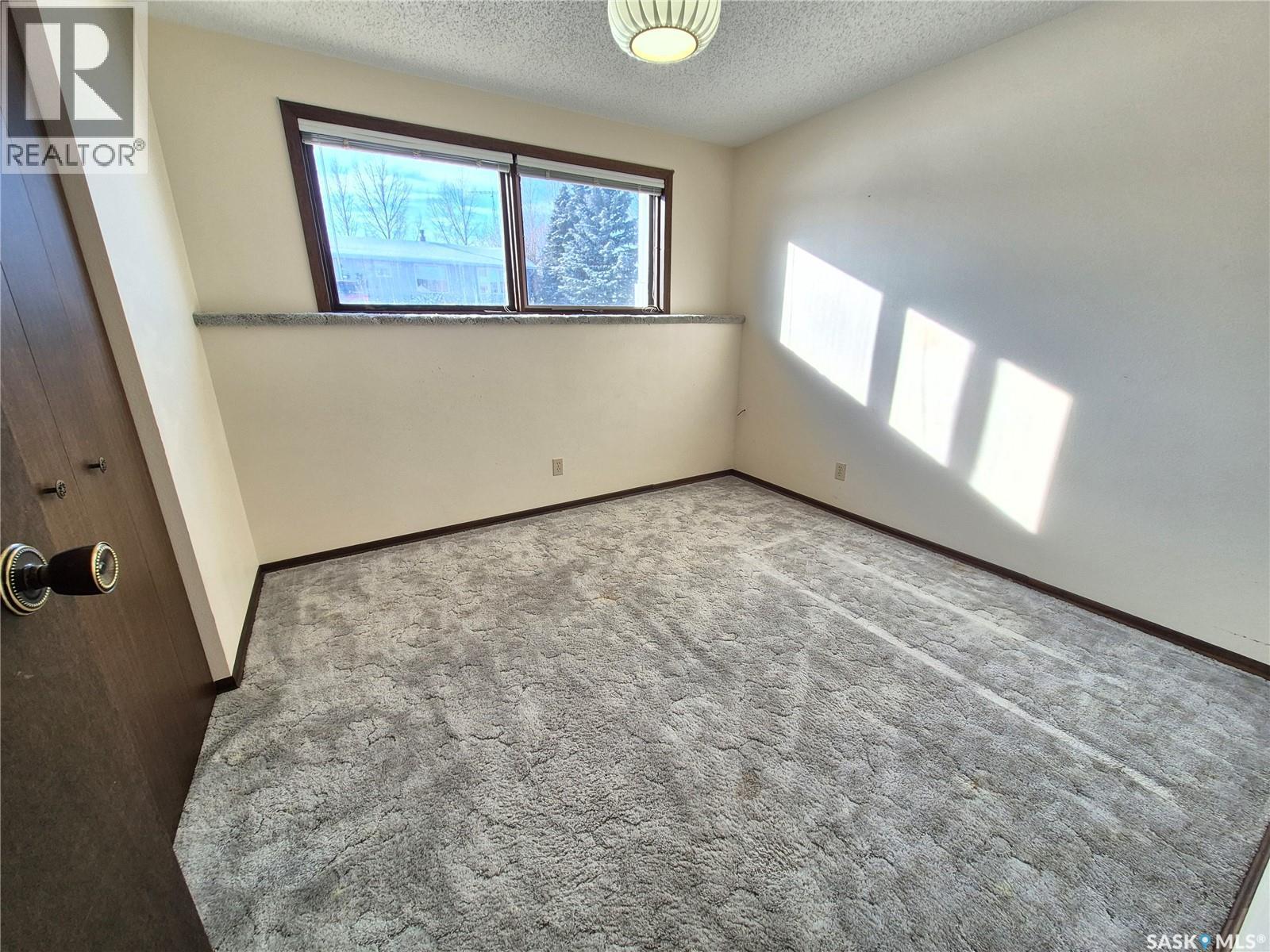 725 Shropshire Avenue, Radville, SK - Indoor Photo Showing Other Room