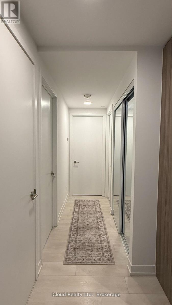 210 - 7950 Bathurst Street, Vaughan, ON - Indoor Photo Showing Other Room