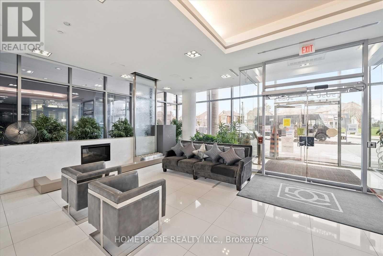 201B - 9090 Yonge Street, Richmond Hill, ON - Indoor Photo Showing Other Room