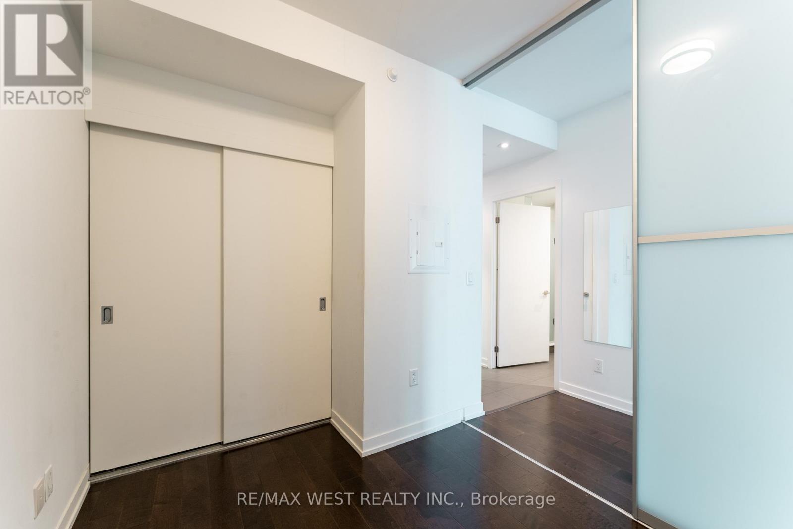 2605 - 170 Fort York Boulevard, Toronto, ON - Indoor Photo Showing Other Room