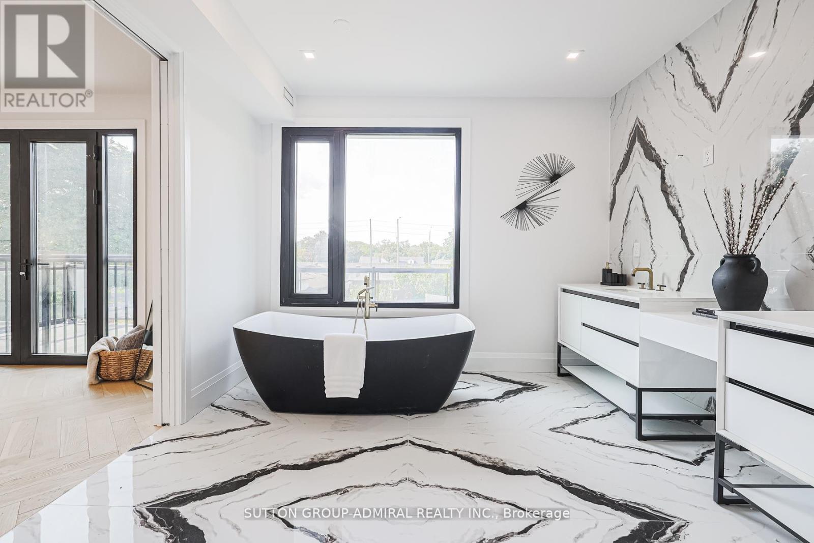 957 Dormer Street, Mississauga, ON - Indoor Photo Showing Other Room