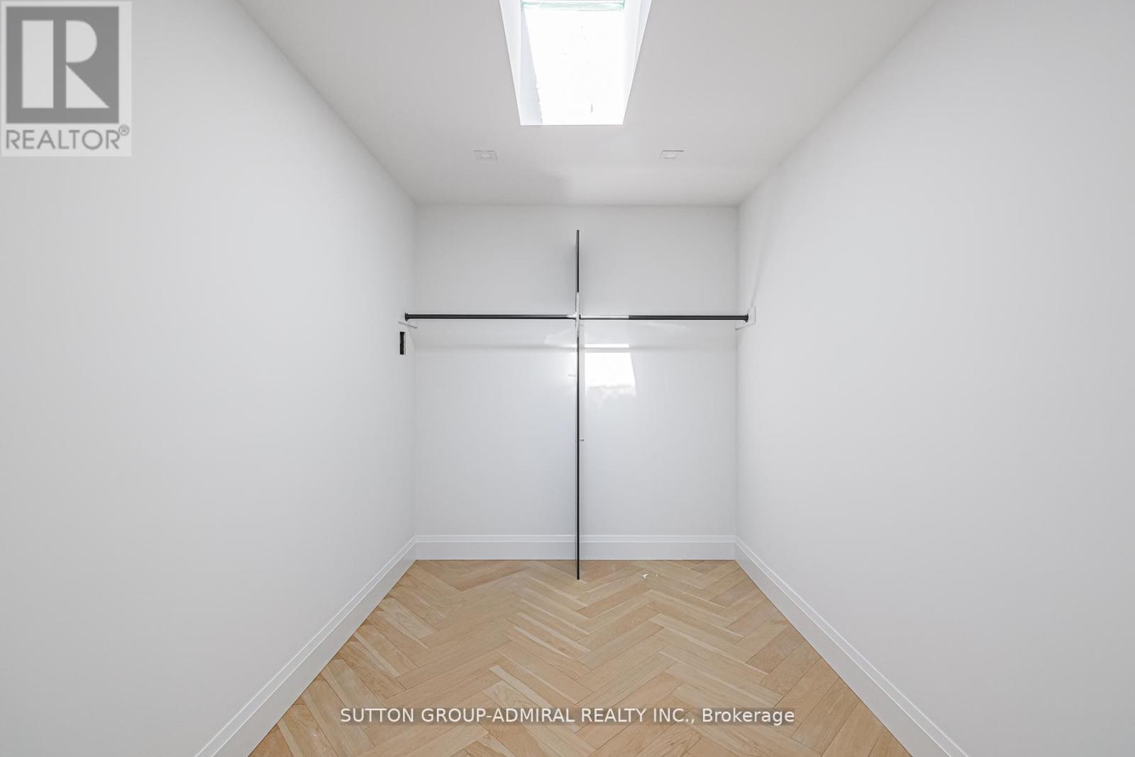 957 Dormer Street, Mississauga, ON - Indoor Photo Showing Other Room