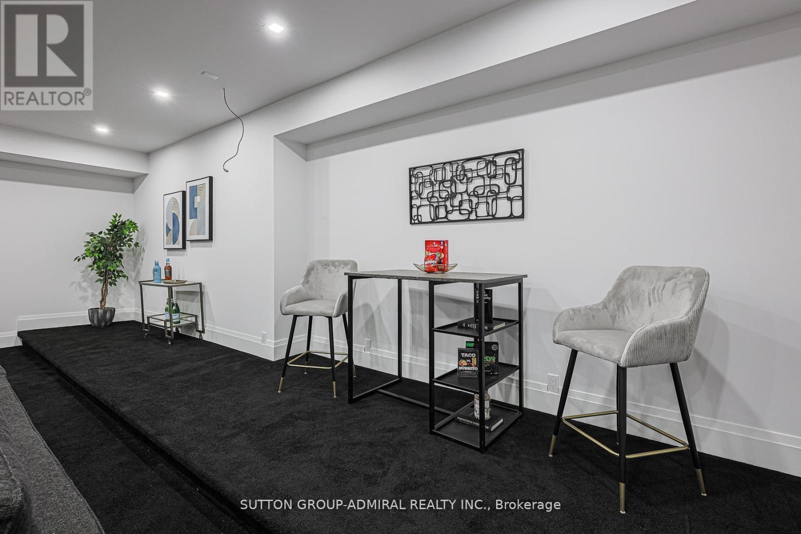 957 Dormer Street, Mississauga, ON - Indoor Photo Showing Other Room