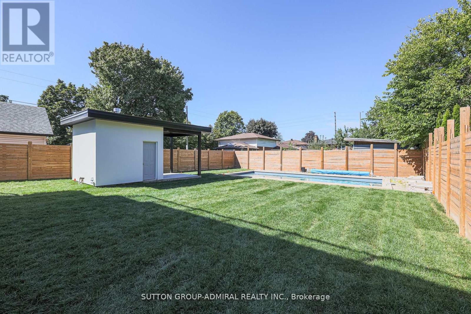 957 Dormer Street, Mississauga, ON - Outdoor With Backyard