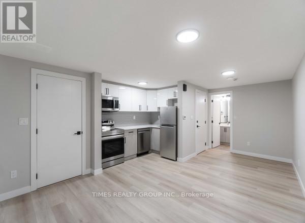 9145 154 St. Sw, Edmonton, AB - Indoor Photo Showing Kitchen