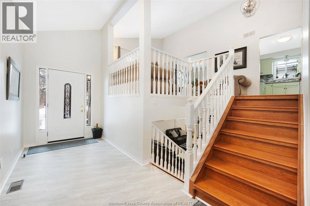 445 Olcott Avenue, Lasalle, ON - Indoor Photo Showing Other Room