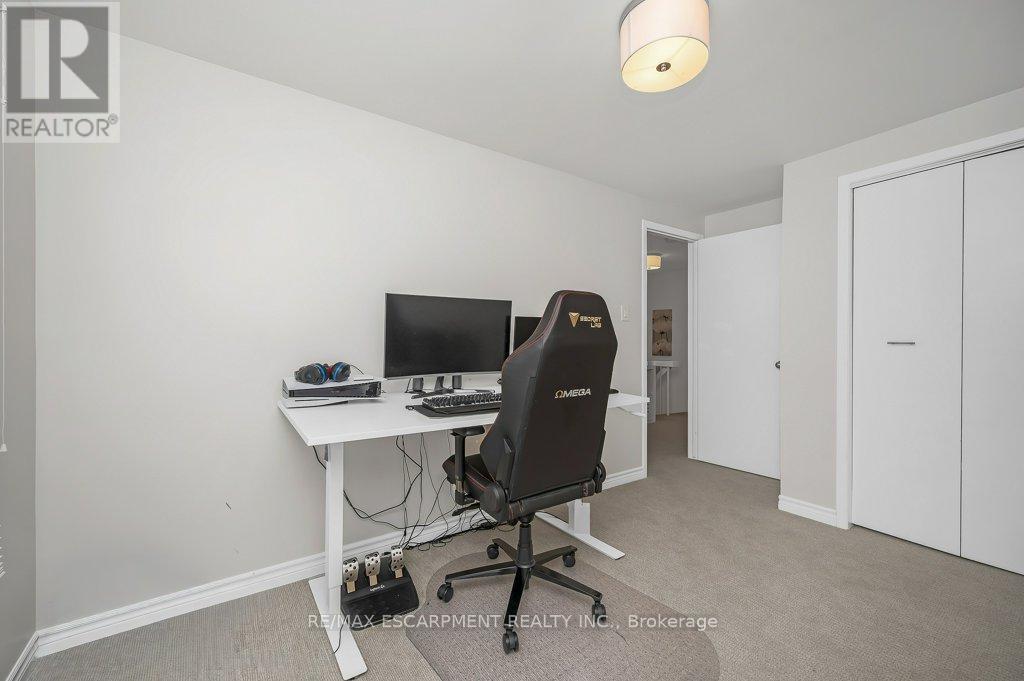 15 - 565 Guelph Line, Burlington, ON - Indoor Photo Showing Office