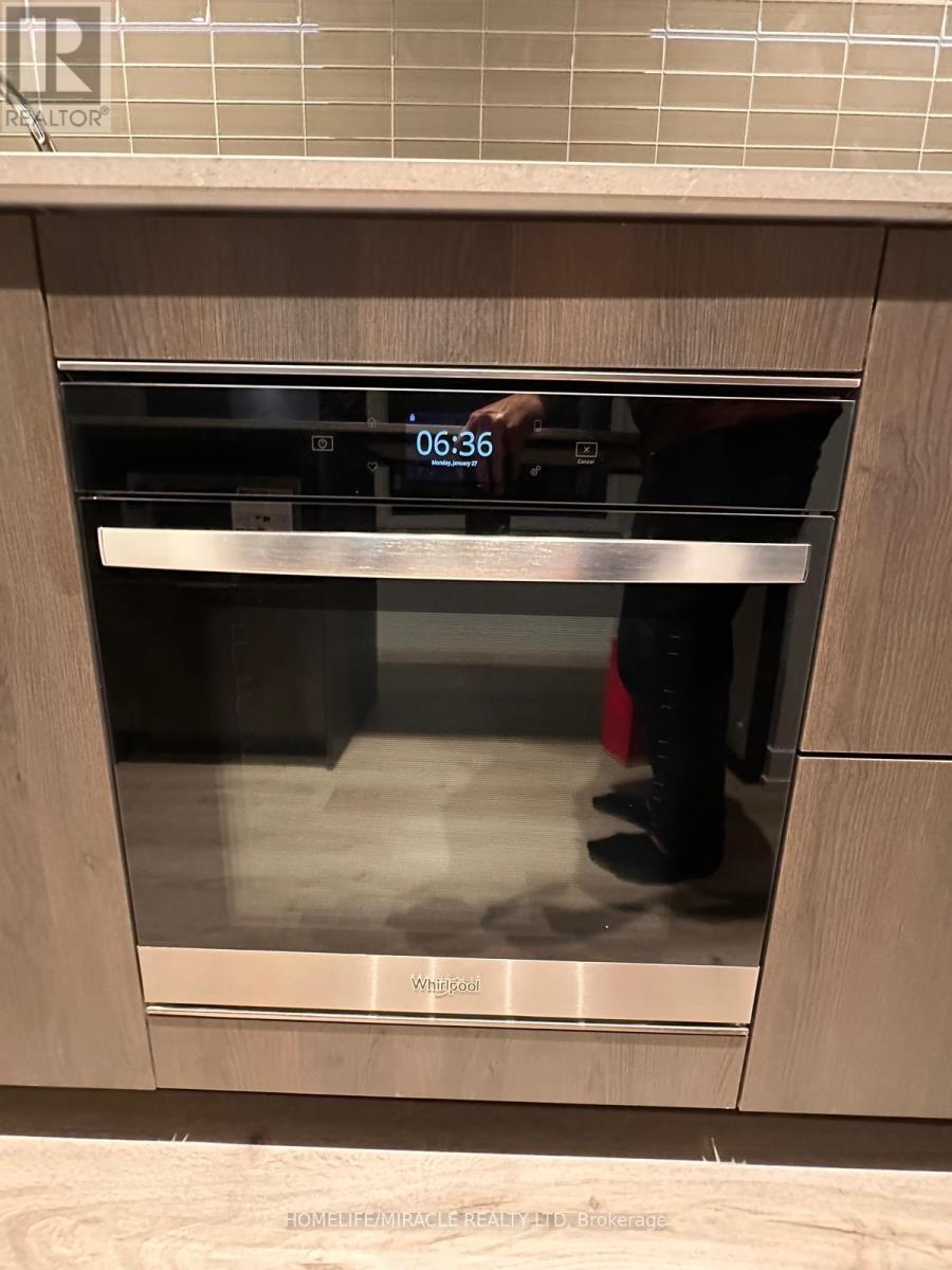 2710 - 395 Square One Drive, Mississauga, ON