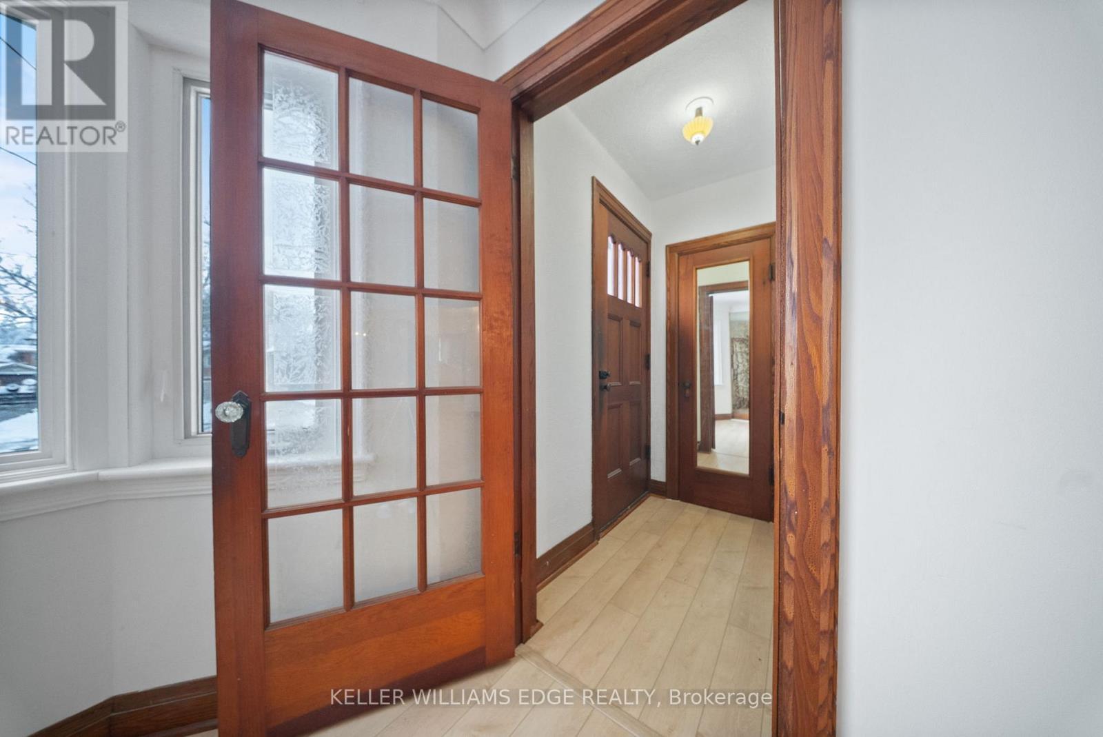 186 Huxley Avenue S, Hamilton, ON - Indoor Photo Showing Other Room