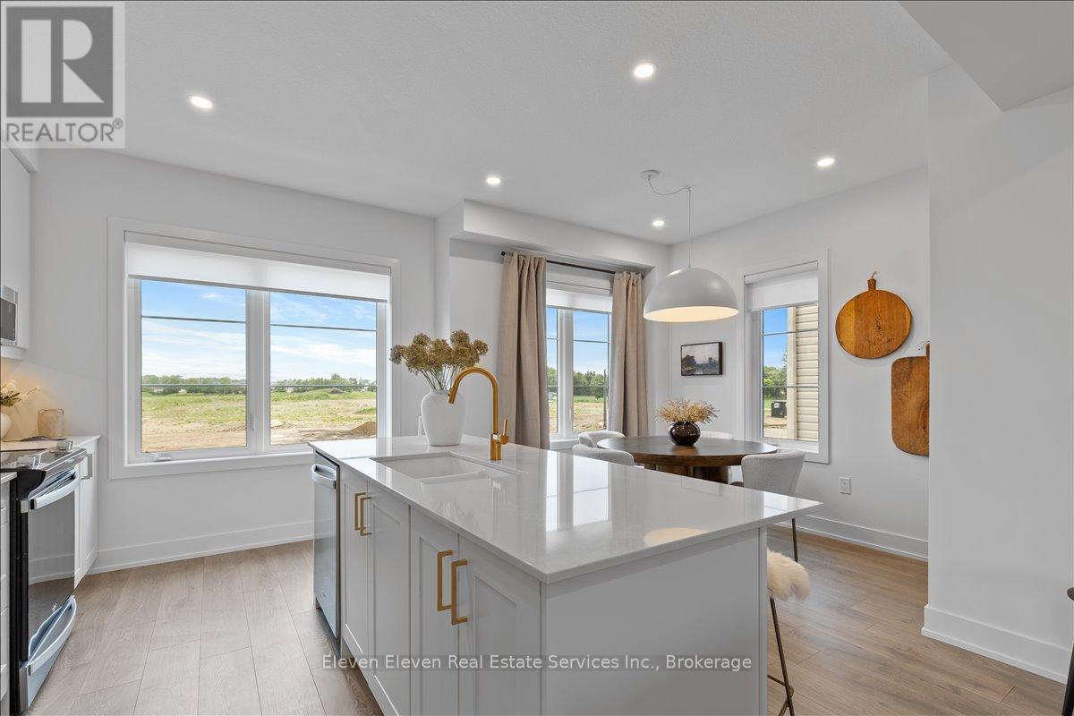 56 Balladry Boulevard, Stratford, ON - Indoor Photo Showing Kitchen With Upgraded Kitchen