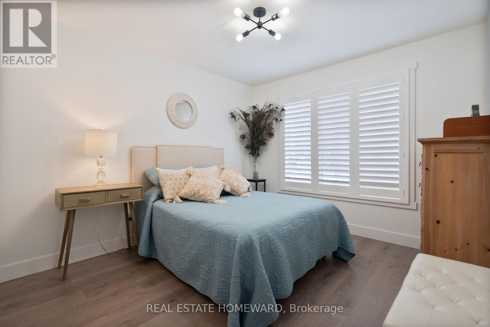 2150 Thornicroft Crescent, London South, ON - Indoor Photo Showing Bedroom