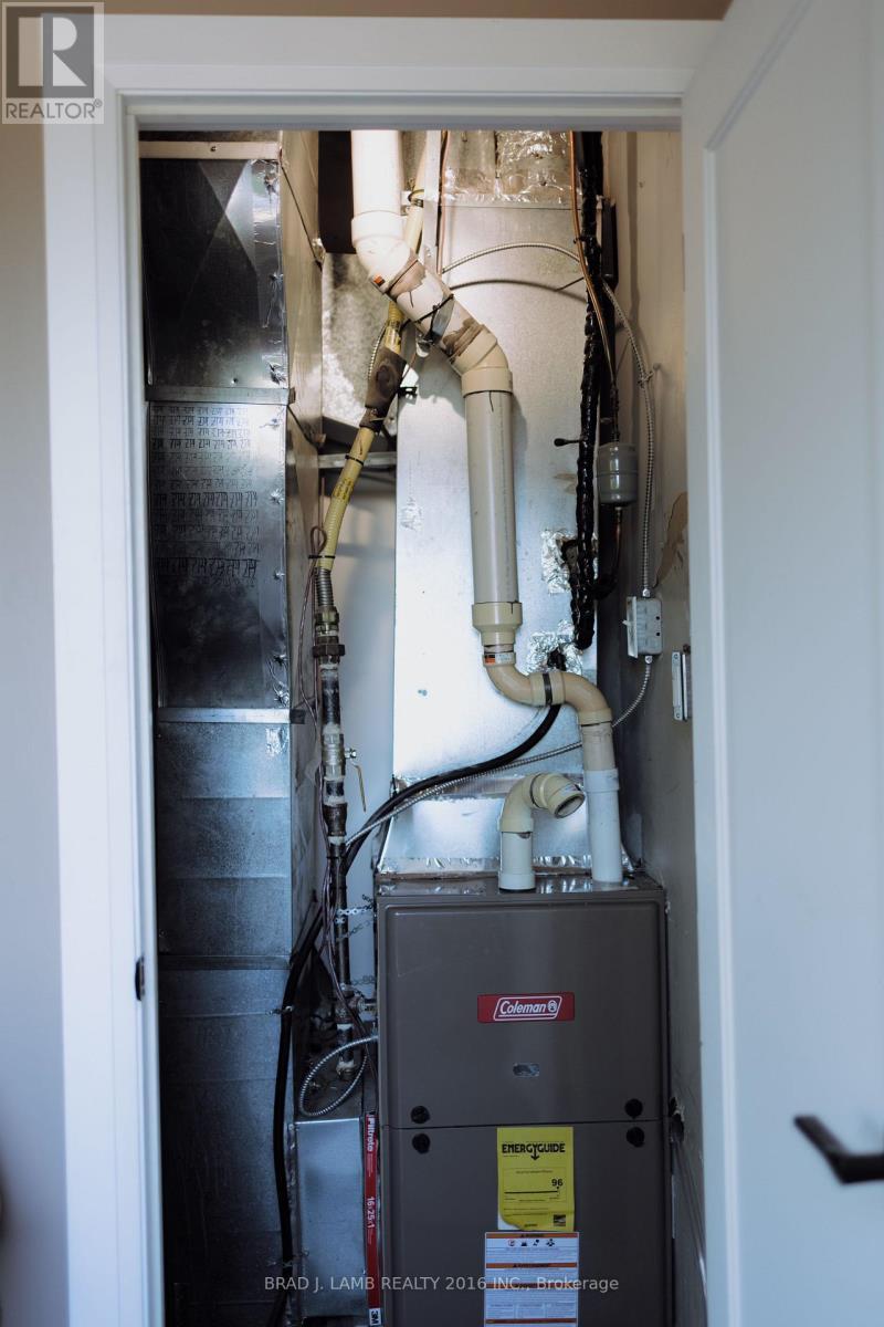 186 Mulock Avenue, Toronto, ON