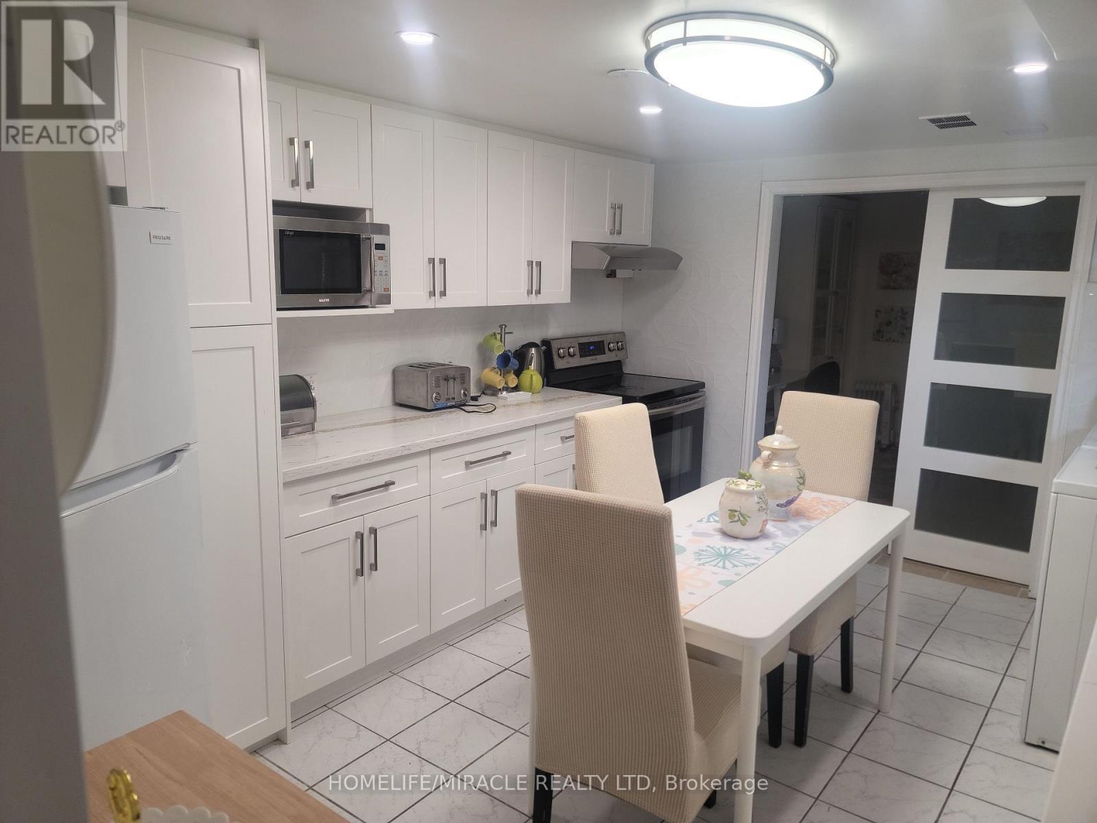 Basement - 1252 Hillhurst Road, Oakville, ON - Indoor