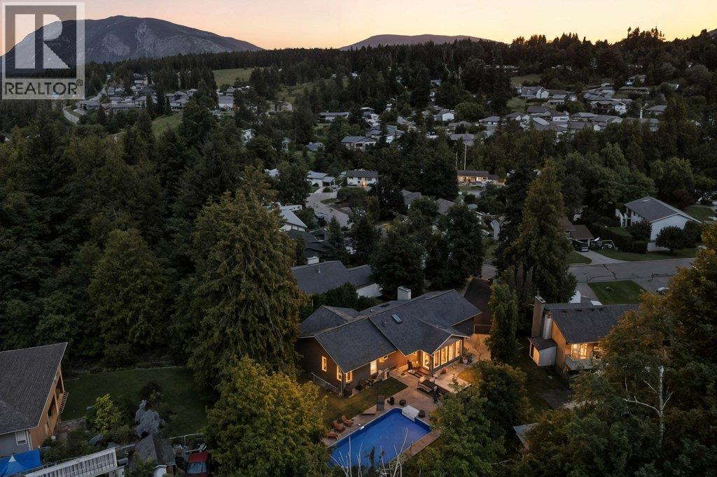 2131 21 Street Ne, Salmon Arm, BC - Outdoor With View