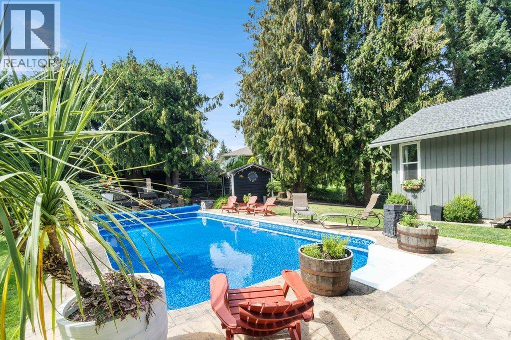 2131 21 Street Ne, Salmon Arm, BC - Outdoor With In Ground Pool With Backyard