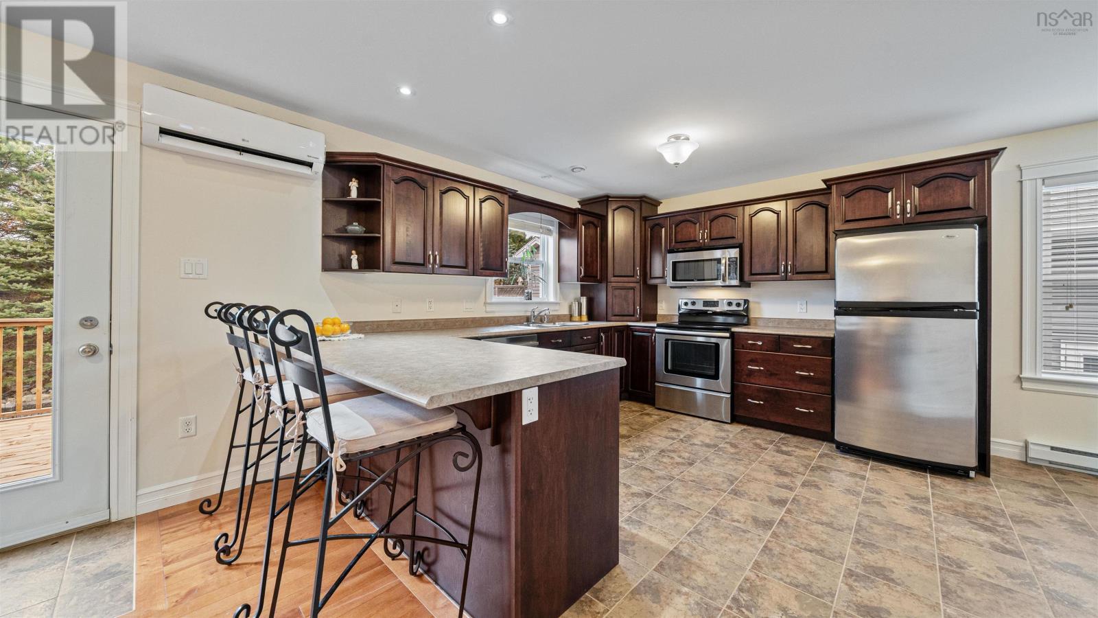 934 Basinview Drive, Bedford, NS - Indoor Photo Showing Kitchen With Stainless Steel Kitchen